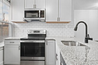 1531 Green St in Harrisburg, PA - Building Photo - Building Photo