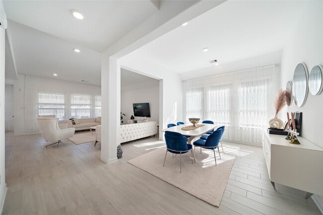 property at 2239 Ginger Trail Ln