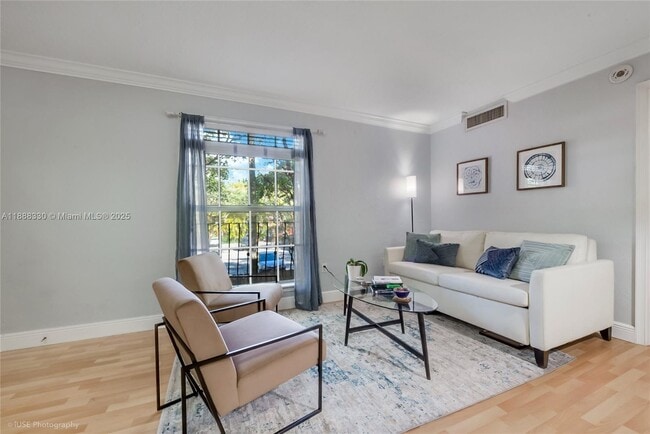 3245 Virginia St in Miami, FL - Building Photo - Building Photo