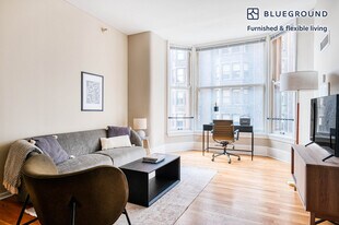 343 S Dearborn St in Chicago, IL - Building Photo