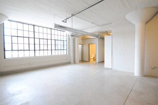 8125 Michigan Ave in St. Louis, MO - Building Photo