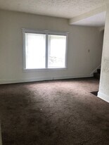 1213 N Washington St in Bloomington, IN - Building Photo