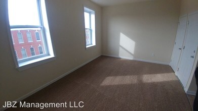 1805 N Calvert St in Baltimore, MD - Foto de edificio - Building Photo