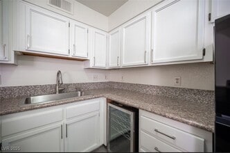 5336 Mancos Ct in Las Vegas, NV - Building Photo - Building Photo
