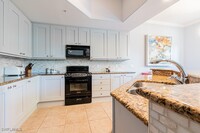 1055 Sandpiper St in Naples, FL - Building Photo - Building Photo