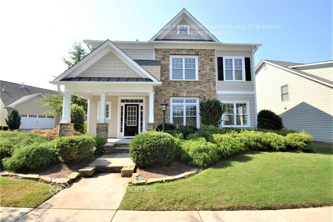4905 Backbay St in Suwanee, GA - Building Photo