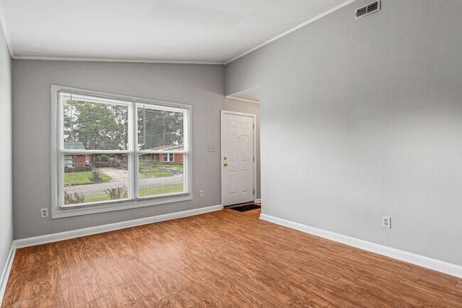 2005 Whitman Rd in Greensboro, NC - Building Photo - Building Photo