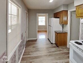 1402 Moss Point Dr in Southaven, MS - Foto de edificio - Building Photo