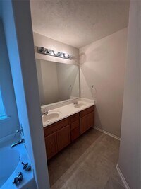16302 Bantam Ridge Ct photo'