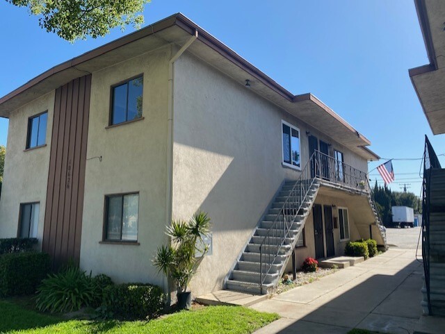 10626 Orr and Day Rd in Santa Fe Springs, CA - Building Photo - Building Photo