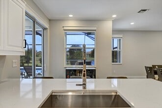 4707 Brixton Ct in Lehigh Acres, FL - Foto de edificio - Building Photo