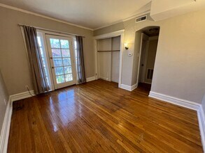 934 Concordia Ln in Clayton, MO - Building Photo - Building Photo