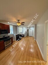 1241 W Jarvis Ave in Chicago, IL - Building Photo - Building Photo