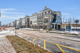 Amwell Terrace in Hillsborough, NJ - Building Photo - Building Photo