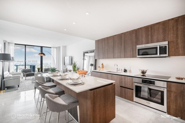 property at 88 SW 7th St