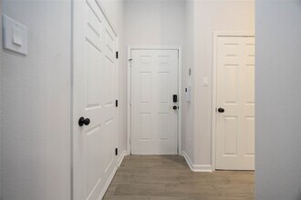 5111 Firnat St in Houston, TX - Building Photo - Building Photo