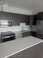5-5 Creswell Dr in Quinte West, ON - Building Photo - Building Photo