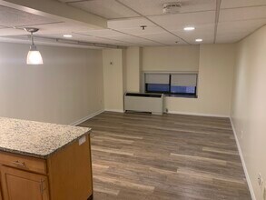 62 Boylston St in Boston, MA - Foto de edificio - Building Photo