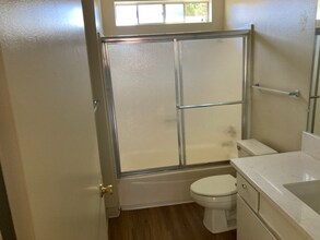 12345 Old Pomerado Rd-Unit -9 in Poway, CA - Building Photo - Building Photo