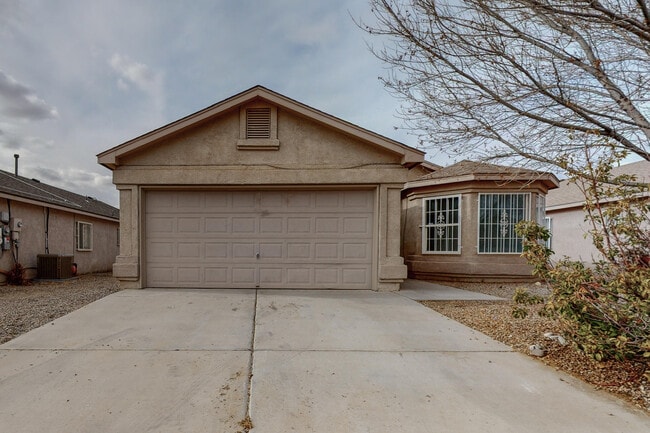 property at 1615 Dona Arcelia St SW