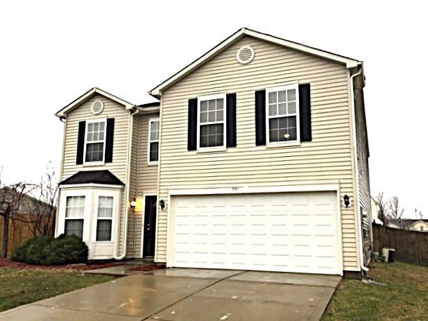 property at 991 Ravine Dr