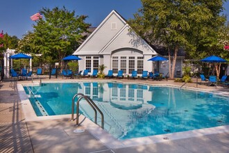 Jefferson Arbors at Broadlands in Ashburn, VA - Foto de edificio - Building Photo