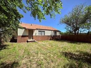 1724 E Park Pl in Oklahoma City, OK - Building Photo - Building Photo