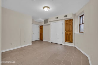 218 2nd Ave in Asbury Park, NJ - Building Photo - Building Photo