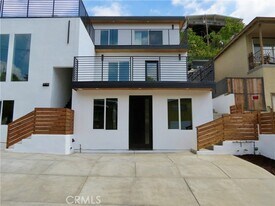 1226 N Alma Ave in Los Angeles, CA - Building Photo