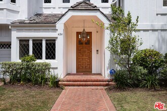 628 Elm Dr in Beverly Hills, CA - Building Photo - Building Photo