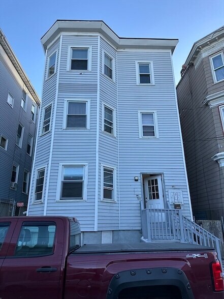 property at 73 A Marlborough St