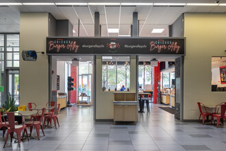 Student | The Flats East West in Chicago, IL - Building Photo - Interior Photo