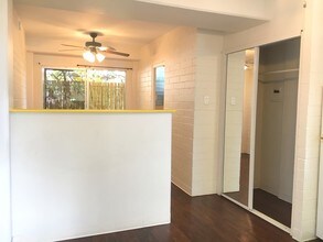 264 Ka?iulani Ave in Honolulu, HI - Building Photo - Building Photo