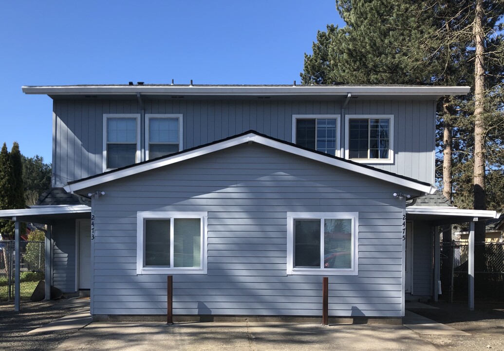 2475 NW Glencoe Rd, Unit 2475 B in Hillsboro, OR - Building Photo