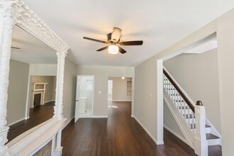 929 N 43rd St in Philadelphia, PA - Building Photo - Building Photo