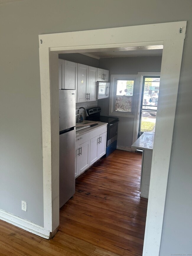 property at 942 William St