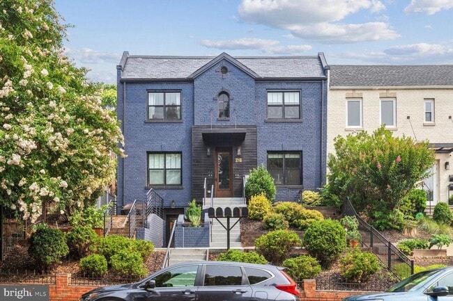 216 T St NE in Washington, DC - Building Photo - Building Photo
