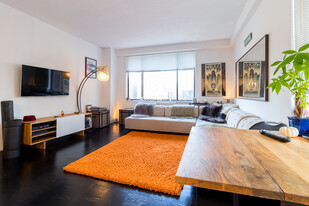 330 W 56th St Apartamentos