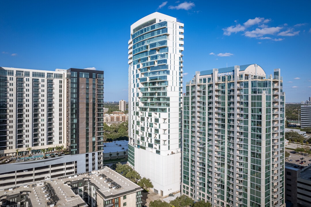 Arabella in Houston, TX - Foto de edificio