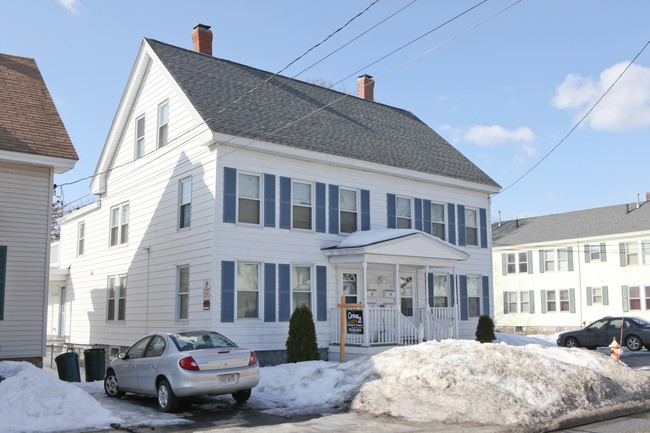 118-122 Marblehead St in North Andover, MA - Building Photo - Building Photo