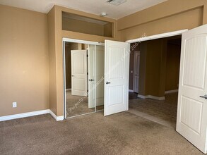 44262 Maria Cir in Lancaster, CA - Building Photo - Building Photo