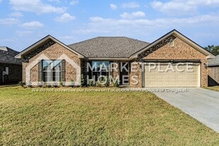57 Landing Pl in Wetumpka, AL - Building Photo