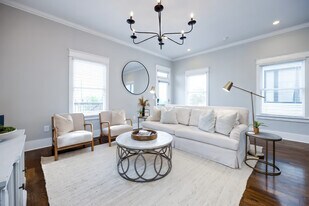 10B Fern Ave in Nashville, TN - Building Photo