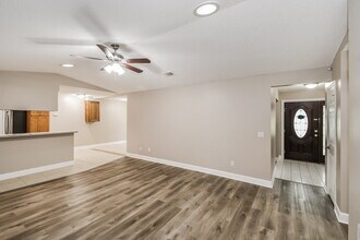 5317 Lamar Shaw Ct in Jacksonville, FL - Building Photo - Building Photo