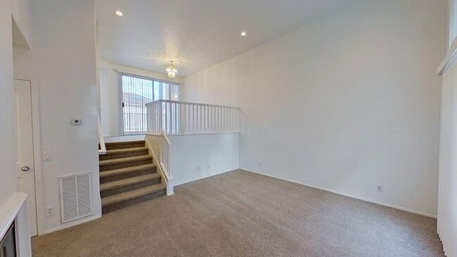 1002 Reggio Aisle in Irvine, CA - Building Photo - Building Photo