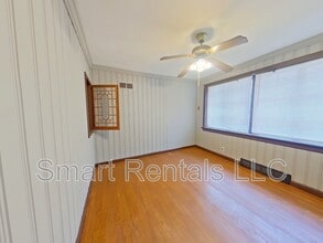1633 Veronica Ave in St. Louis, MO - Building Photo - Building Photo