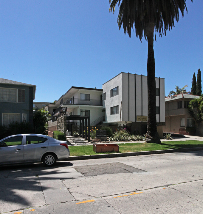 1815 Normandie Ave in Los Angeles, CA - Building Photo