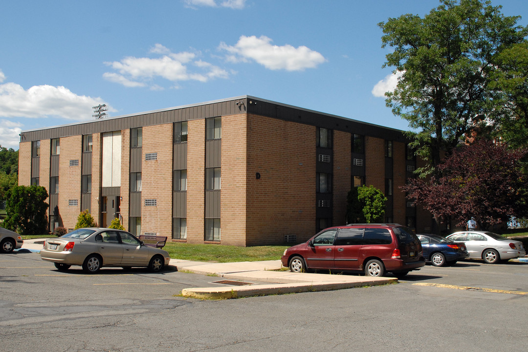 Market Square Apartments in Pottsville, PA - Building Photo