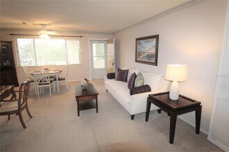 4480 Ironwood Cir in Bradenton, FL - Building Photo - Building Photo