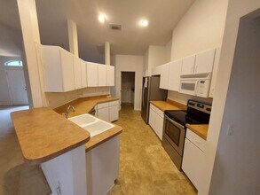 3203 NW 45th Ct in Ocala, FL - Building Photo - Building Photo